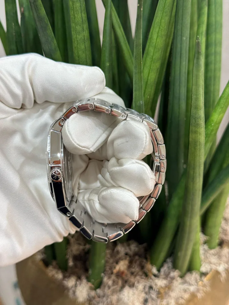 Vacheron Constantin Overseas 47040/B01A-9093